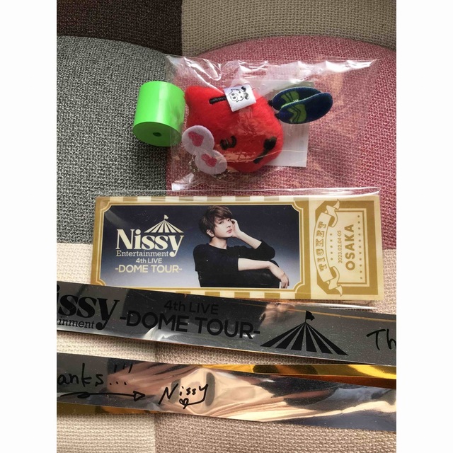 Nissy　プレミアムシートグッズ大阪　銀テカラーテープ付き