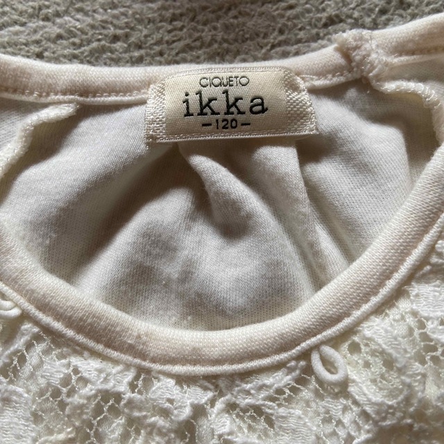 ikka(イッカ)のikka120センチ長袖 キッズ/ベビー/マタニティのキッズ服女の子用(90cm~)(Tシャツ/カットソー)の商品写真
