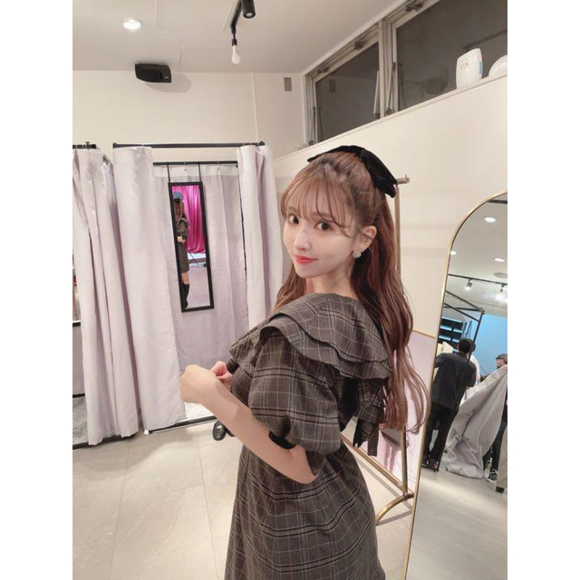 SNIDEL(スナイデル)のMISTREASS  Plaid Frill Mini Dress グレー レディースのワンピース(ミニワンピース)の商品写真