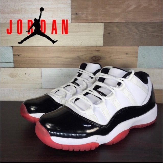 大きな割引 NIKE AIR JORDAN 11 RETRO LOW 25cm スニーカー