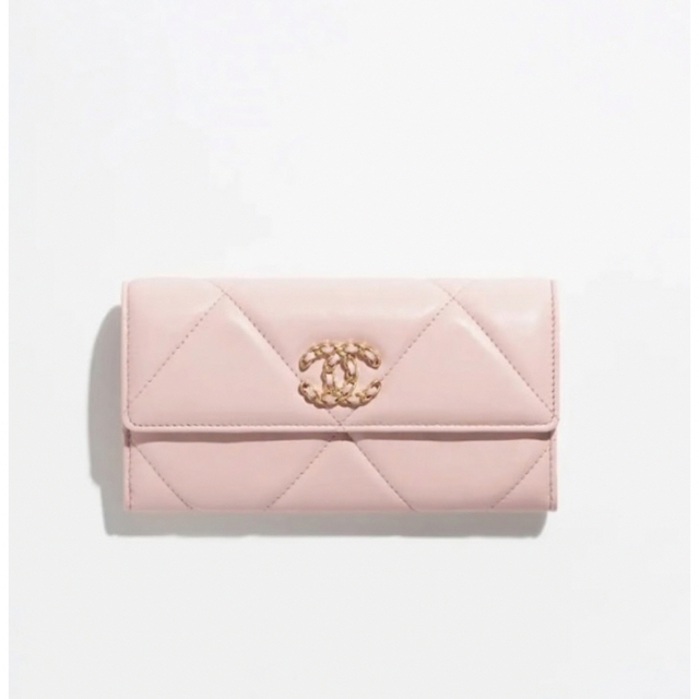 CHANEL(シャネル)の★CHANEL★シャネル  19 ロング フラップ ウォレット レディースのファッション小物(財布)の商品写真