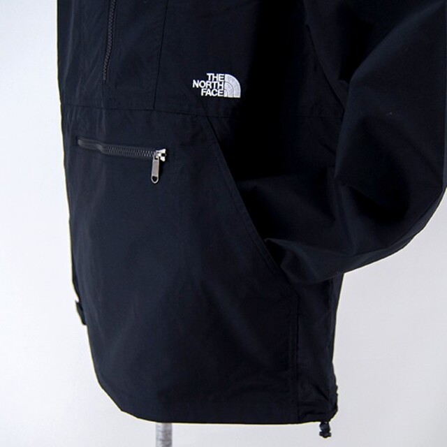 THE NORTH FACE(ザノースフェイス)のM ノースフェイス コンパクトアノラック NP22333 黒 K ブラック メンズのジャケット/アウター(ミリタリージャケット)の商品写真