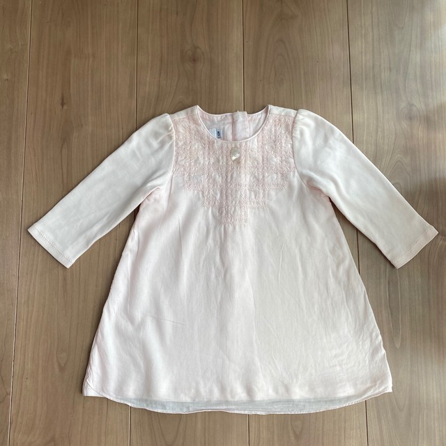 baby Dior(ベビーディオール)のbaby Dior ディオール　トップス　ピンク　12m  キッズ/ベビー/マタニティのベビー服(~85cm)(Ｔシャツ)の商品写真