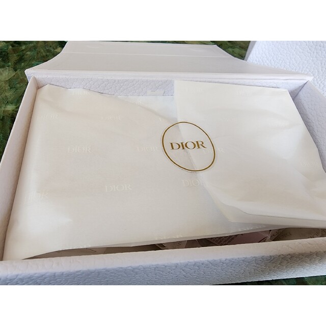 Dior(ディオール)のディオールハンドクリーム【プレゼント用】 コスメ/美容のボディケア(ハンドクリーム)の商品写真