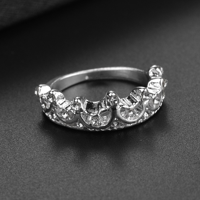 【SALE】リング レディース シルバー クラウン かわいい 王冠 指輪 17号 メンズのアクセサリー(リング(指輪))の商品写真