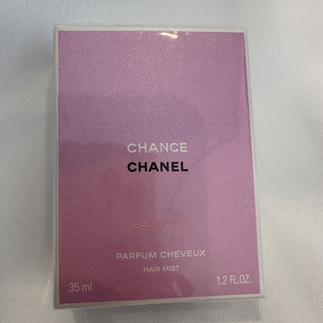 CHANEL(シャネル)のCHANELヘアミスト チャンスオーヴィーヴ★新品未使用★ コスメ/美容のヘアケア/スタイリング(ヘアウォーター/ヘアミスト)の商品写真