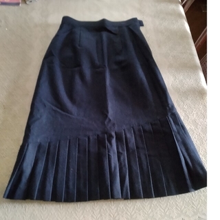 濃紺スカート(ひざ丈スカート)