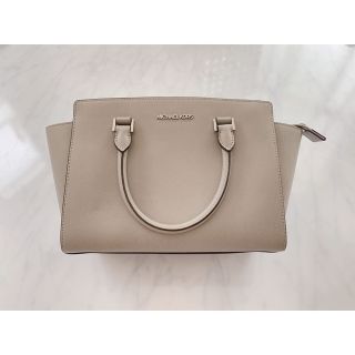 マイケルコース(Michael Kors)のマイケルコース　ハンドバッグ（ショルダー付き）(ハンドバッグ)