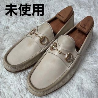 グッチ ローファー（ホワイト/白色系）の通販 100点以上 | Gucciを買う