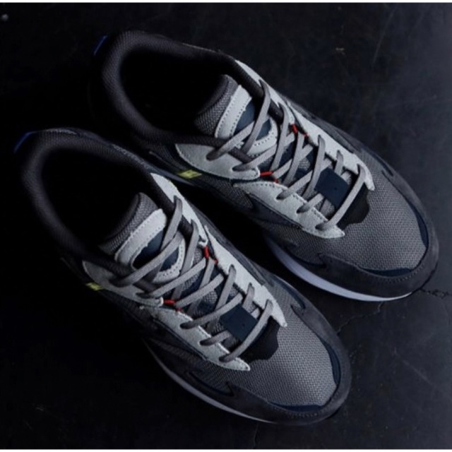 MIZUNO WaveRider β for Graphpaper 28.0 メンズの靴/シューズ(スニーカー)の商品写真