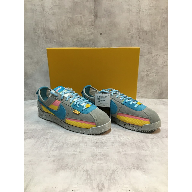 NIKE(ナイキ)のNIKE × UNION CORTEZ SP LIGHT SMOKE ナイキ ユニオン コルテッツ ライトスモーク DR1413-002【中古】【004】【岩】 メンズの靴/シューズ(スニーカー)の商品写真