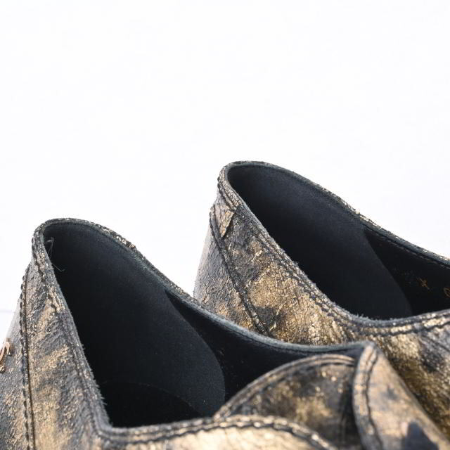 CHANEL(シャネル)のCHANEL メタリック オックスフォード レザー シューズ レディースの靴/シューズ(ローファー/革靴)の商品写真