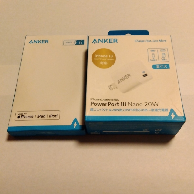 Anker(アンカー)のANKER ライトニングケーブル&充電器 スマホ/家電/カメラのスマートフォン/携帯電話(バッテリー/充電器)の商品写真