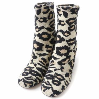 超特価新品 miumiu - miumiu キラキラショートブーツ 37ハーフの通販