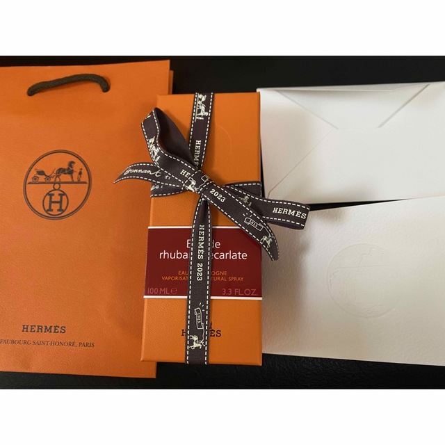 Hermes(エルメス)の《Lottaお客様専用エルメス》《オー ドゥ ルバーブ エカルラット》 コスメ/美容の香水(香水(女性用))の商品写真