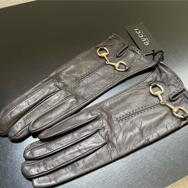 Gucci(グッチ)のGUCCIグッチ　ホースビット付きレザーグローブ7 1/2 タグ付き、未使用 レディースのファッション小物(手袋)の商品写真