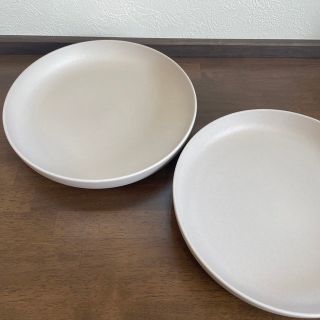 ルクルーゼ(LE CREUSET)のル・クルーゼ　深皿　2枚　グレージュ　クーペ　22cm(食器)