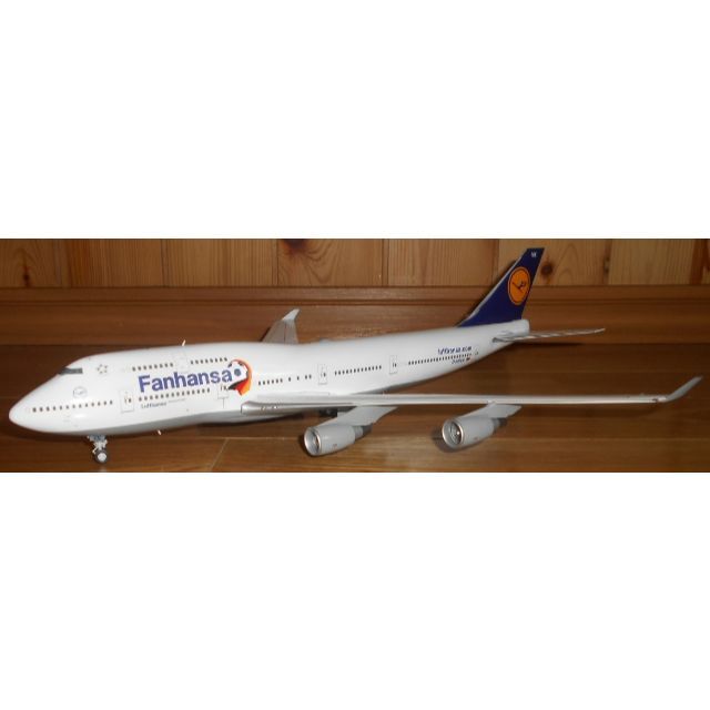 Herpa　1/200　ルフトハンザ航空　B747-400　ファンハンザ塗装機D-ABVK