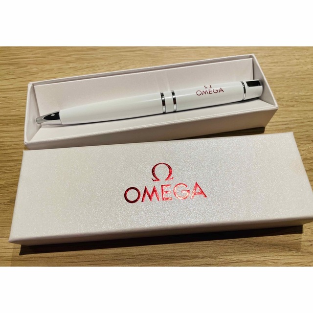 OMEGA(オメガ)のオメガ　ボールペン　非売品 エンタメ/ホビーのコレクション(ノベルティグッズ)の商品写真