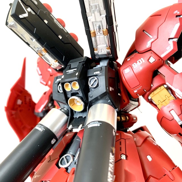 RG ◼サザビー SAZABI 完成品⬛︎リアルグレード ◼1/144の通販 by み