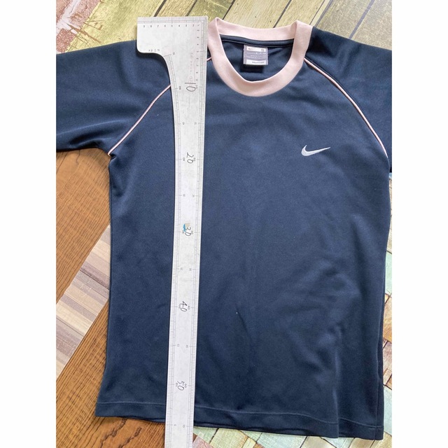 NIKE(ナイキ)のNIKE レディースロンT2枚　Sサイズ レディースのトップス(Tシャツ(長袖/七分))の商品写真