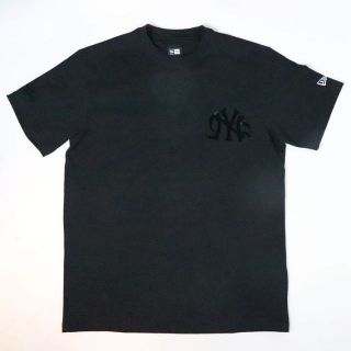 ニューエラー(NEW ERA)のNew Era BTS Black Swan Yankees Tee 黒 M(Tシャツ/カットソー(半袖/袖なし))