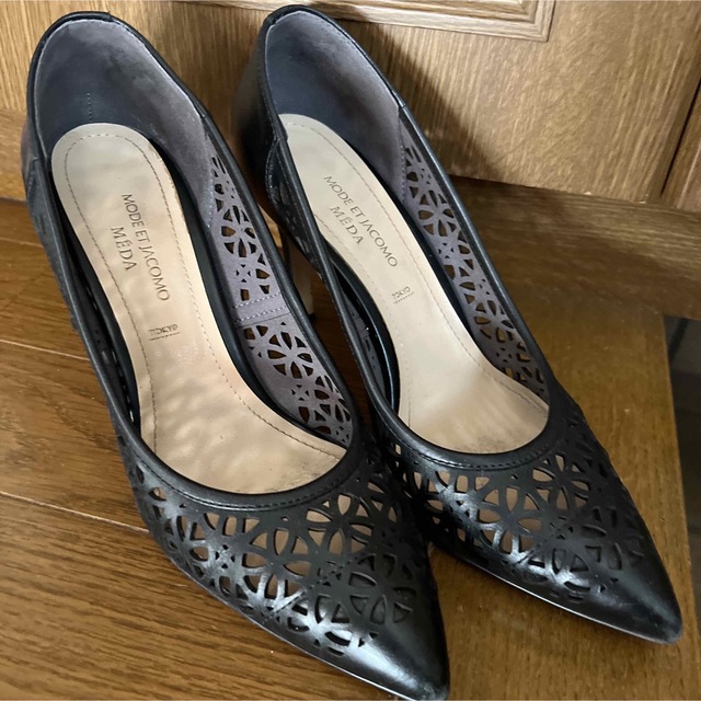 MEDA(メダ)のMEDA  黒　本革　パンプス レディースの靴/シューズ(ハイヒール/パンプス)の商品写真