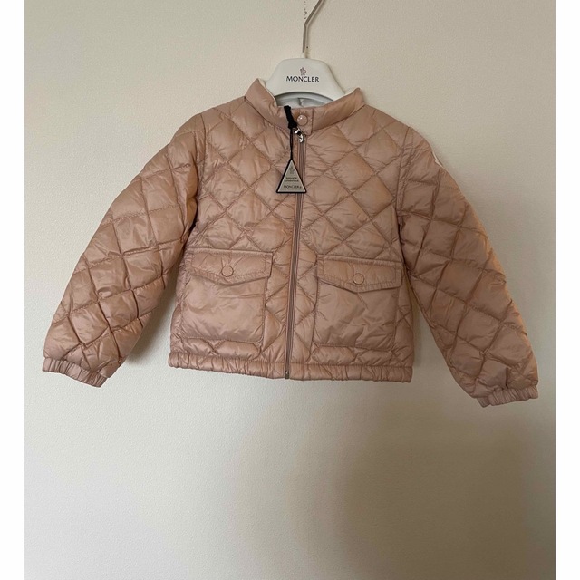 新品】MONCLERモンクレール ダウンジャケット 2A ファッションの通販