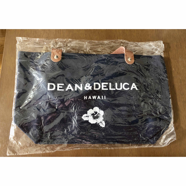 DEAN＆DELUCA ディーン＆デルーカ　Ｓ　ハワイ　トートバッグ　ネイビー レディースのバッグ(トートバッグ)の商品写真