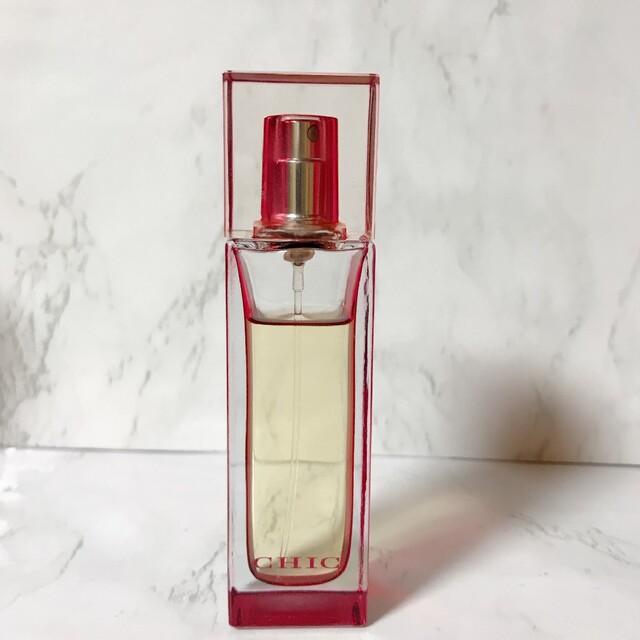 CAROLINA HERRERA(キャロライナヘレナ)の希少　キャロライナ　ヘレラ　シック　オーデパルファム　30ml コスメ/美容の香水(香水(女性用))の商品写真