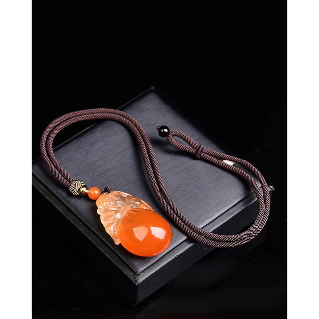 高級】レッド ラビットヘアールチルクォーツ ネックレス 35.6g 高級】レッド ラビットヘアールチルクォーツ ネックレス 35.6g