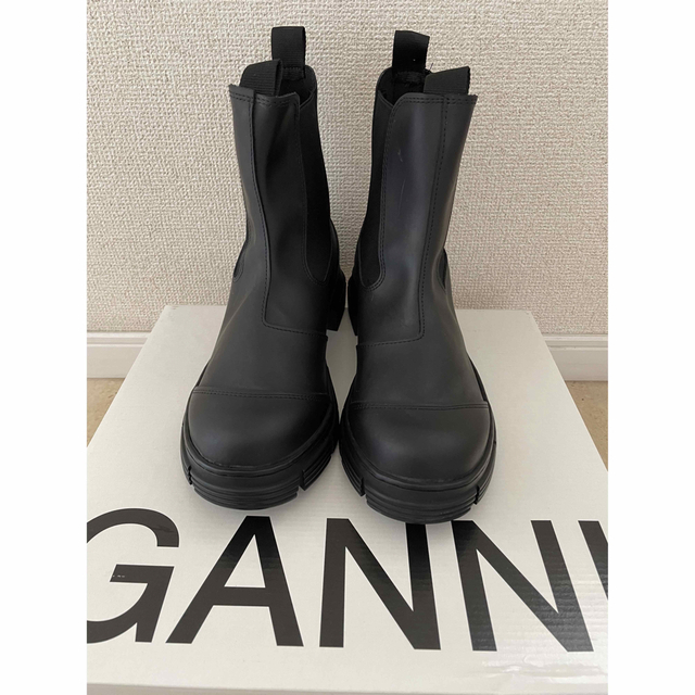 ガニー  GANNI ラバー チェルシーラバーブーツ 40 新品⭐︎未使用 レディースの靴/シューズ(ブーツ)の商品写真