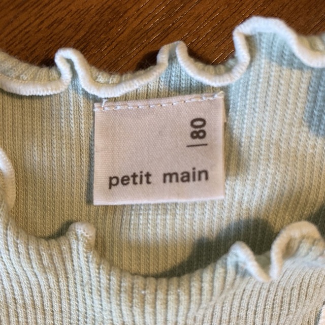 petit main(プティマイン)のPetit main プティマイン　トップス　チュニック　女の子　80 キッズ/ベビー/マタニティのベビー服(~85cm)(シャツ/カットソー)の商品写真