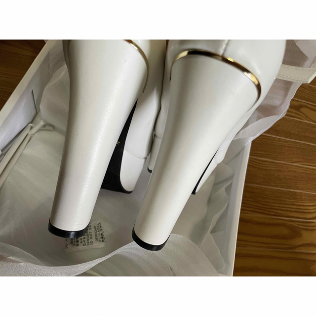 12cm ブライダルシューズ　ホワイト レディースの靴/シューズ(ハイヒール/パンプス)の商品写真