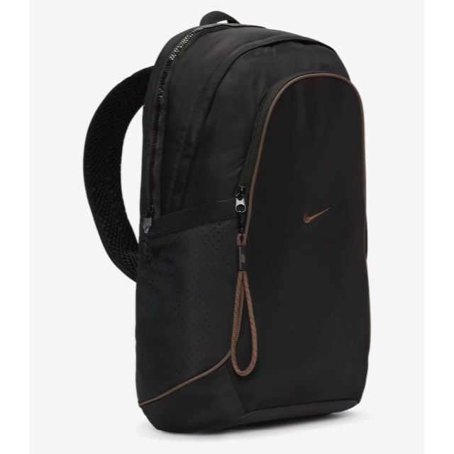 NIKE - 新品 ナイキ スポーツウェア エッセンシャル バックパック 20L ...