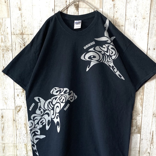 GILDAN(ギルタン)の【GILDAN/ギルダン】プリントTシャツ XL 黒 ブラック メンズのトップス(Tシャツ/カットソー(半袖/袖なし))の商品写真