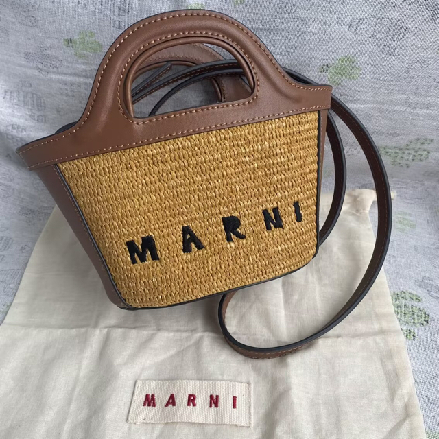 人気セール2023】 MARNIマルニ 人気ラフィアかごバッグMicro2way