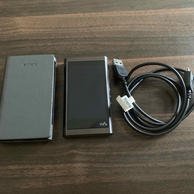 WALKMAN(ウォークマン)のウォークマン A50シリーズ 16GB NW-A55 ブラック スマホ/家電/カメラのオーディオ機器(ポータブルプレーヤー)の商品写真