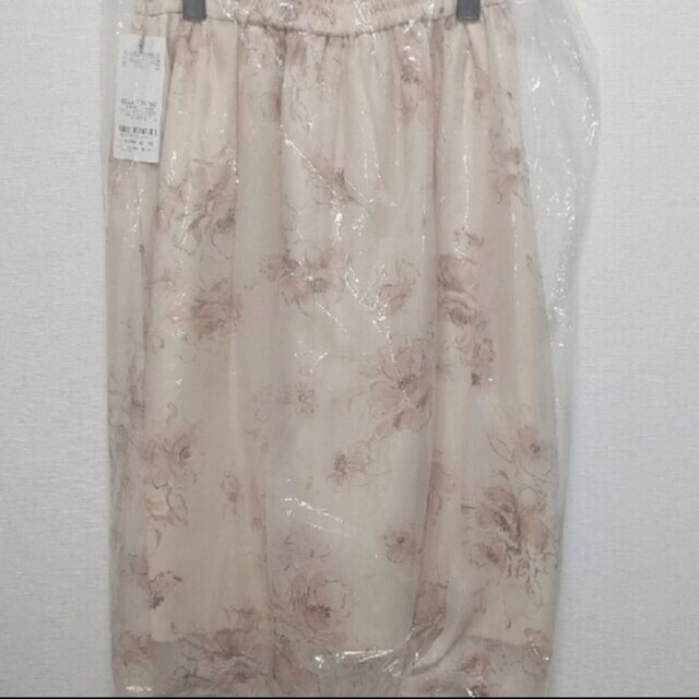 MISCH MASCH(ミッシュマッシュ)の⭐️MISCH MASH ミッシュマッシュ オーガンジー 花柄スカート レディースのスカート(ひざ丈スカート)の商品写真