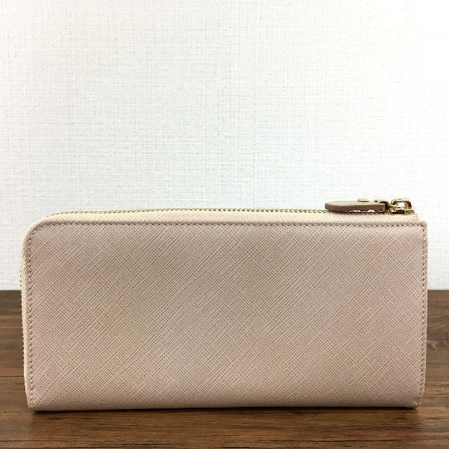 Salvatore Ferragamo(サルヴァトーレフェラガモ)の極美品 Salvatore Ferragamo 長財布 249 レディースのファッション小物(財布)の商品写真