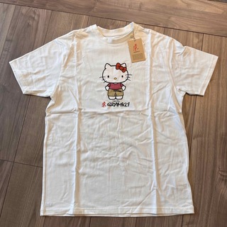 グラミチ(GRAMICCI)の新品　グラミチ×キティコラボのイラスト Tシャツ　ホワイト　白　サンリオ(Tシャツ(半袖/袖なし))
