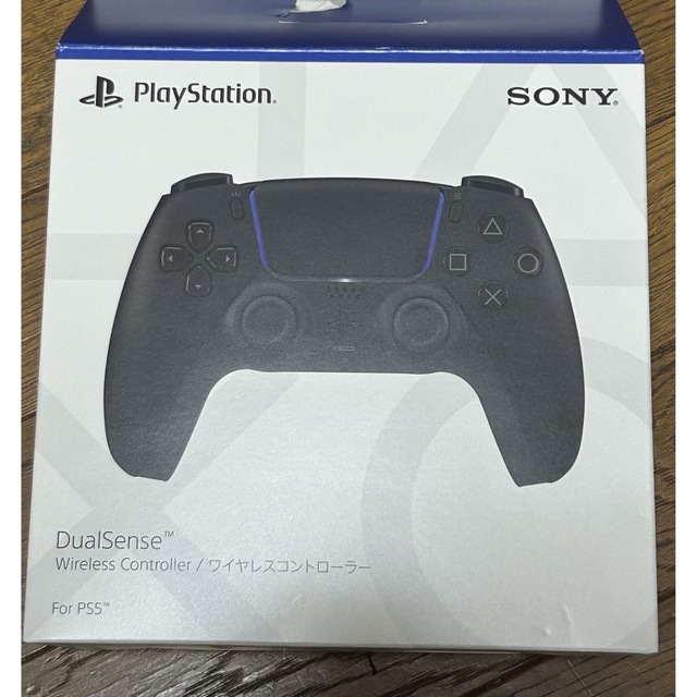 PlayStation(プレイステーション)のPlayStation5 DualSense ワイヤレスコントローラー黒 エンタメ/ホビーのゲームソフト/ゲーム機本体(その他)の商品写真