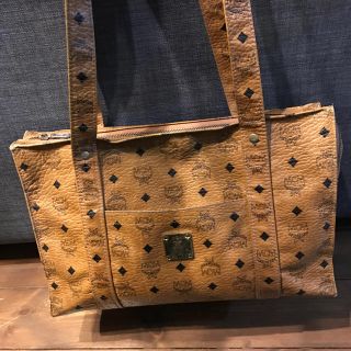 Mcm Mcm ショルダーバッグ メンズ の通販 36点 エムシーエムのメンズを買うならラクマ Mcm Mcm ショルダーバッグ メンズ の通販 36点 エムシーエムのメンズを買うならラクマ