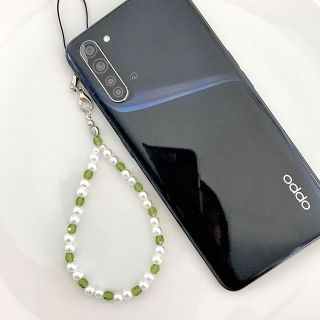 beads strap＊Green×pearl(スマホストラップ/チャーム)