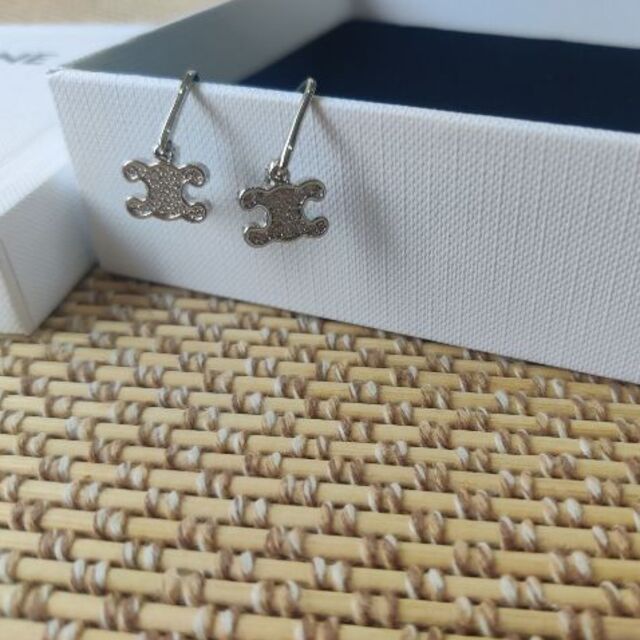 アクセサリー セリーヌ ラインストーン シルバー ピアス 13475円 お得