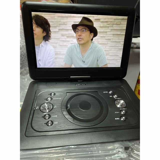 送料込み、美品、14インチ地デジTV機能付き DVDプレーヤー スマホ/家電/カメラのテレビ/映像機器(DVDプレーヤー)の商品写真