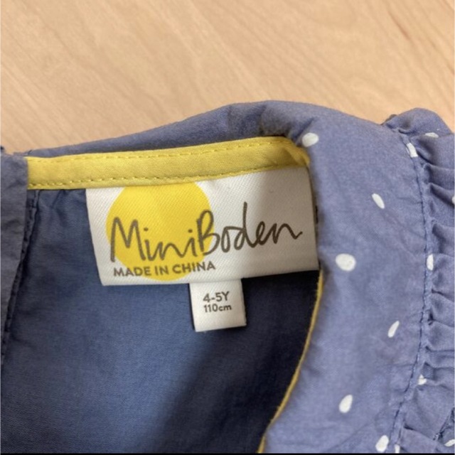 Boden(ボーデン)のMini Boden＊スモッキングワンピース キッズ/ベビー/マタニティのキッズ服女の子用(90cm~)(ワンピース)の商品写真