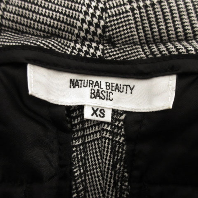 NATURAL BEAUTY BASIC(ナチュラルビューティーベーシック)のナチュラルビューティーベーシック パンツ グレンチェック グレー 黒 XS レディースのパンツ(その他)の商品写真