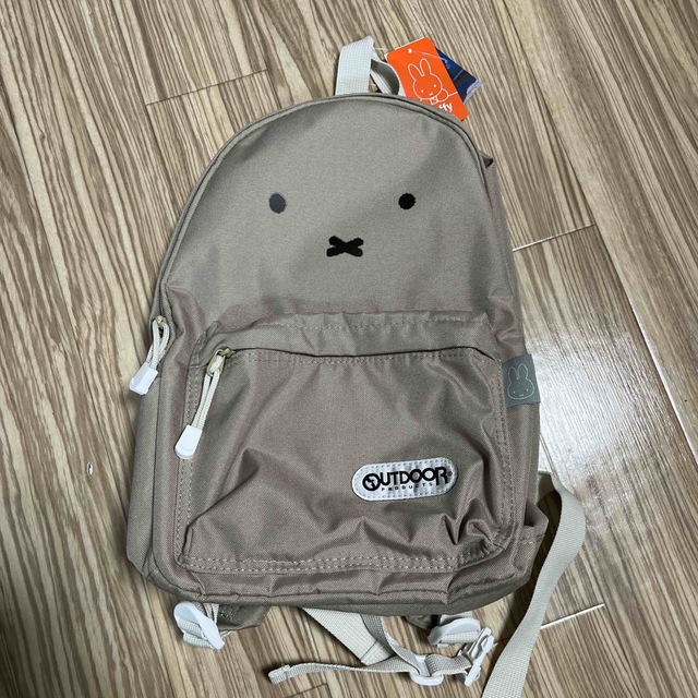 miffy(ミッフィー)のミッフィー outdoor リュック　キッズ キッズ/ベビー/マタニティのこども用バッグ(リュックサック)の商品写真