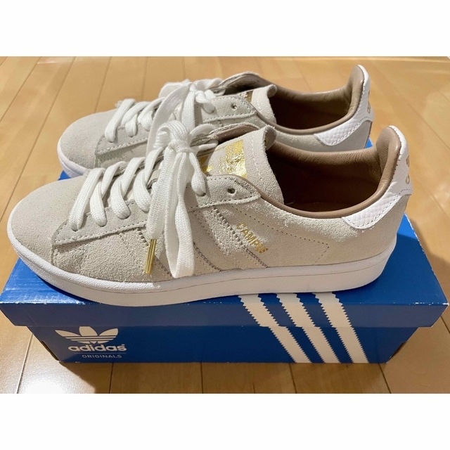 IENA(イエナ)のIENA × adidas Originals CAMPUS レディースの靴/シューズ(スニーカー)の商品写真